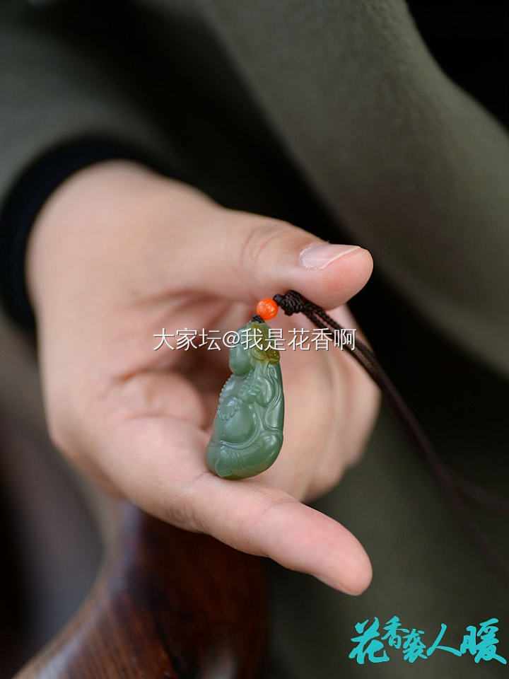 60KG和田玉籽料切料记录：碧霄籽_和田玉
