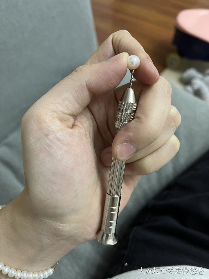手动扩孔解决几颗裸珠_珍珠