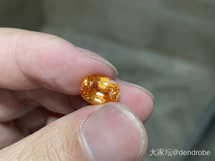 芬达石会成为流行宝石吗？_石榴石彩色宝石刻面宝石芬达