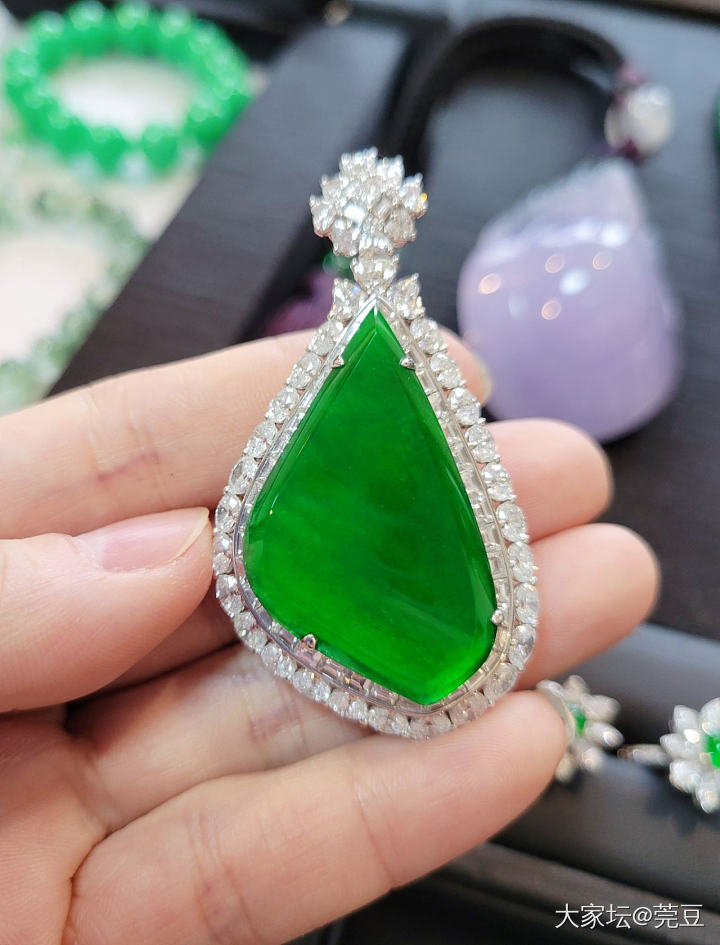继续一起白嫖吧~🥰_翡翠