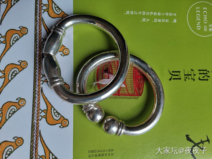 手头的光面，都是120克左右。_银