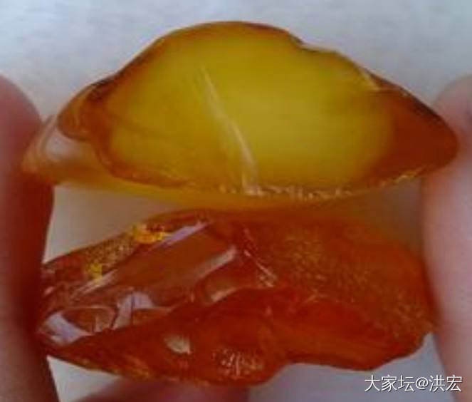 西亚蜜蜡手串带皮问题探讨
