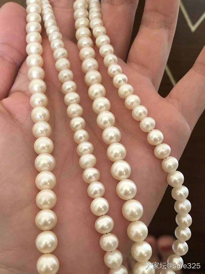 最近沉迷给各种珠子换扣头，整理发现这两条珠子挺好看！_珍珠