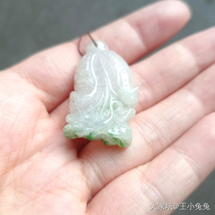 一堆一百多块的白菜价翡翠吊坠，
清仓回血，超便宜任选，满400包邮_翡翠