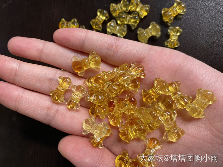 蜜蜡桂花💰9.5，蝴蝶结8.8一个_琥珀蜜蜡