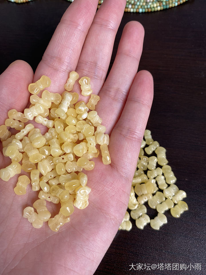 蜜蜡桂花💰9.5，蝴蝶结8.8一个_琥珀蜜蜡