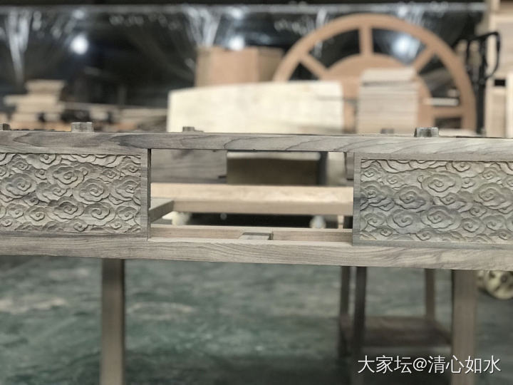 金丝楠木阴沉料的棋牌桌_家具