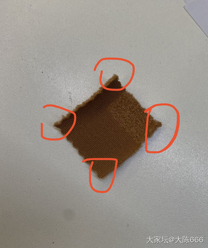 今天背了自己自己做的布包，一串小花花，心情都好了_包包