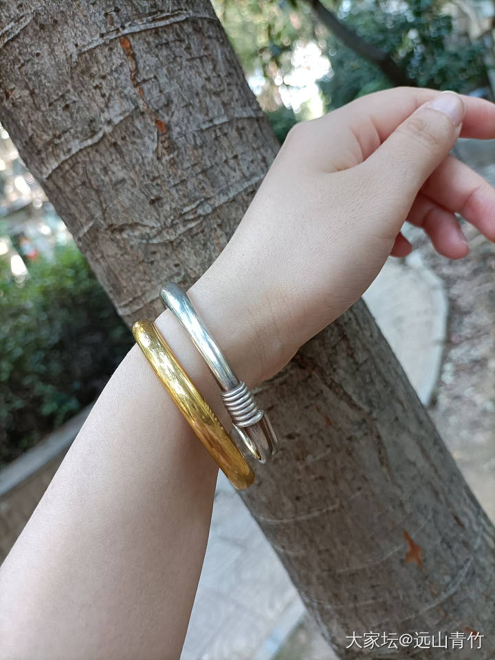 金还是银？二选一_手镯银金