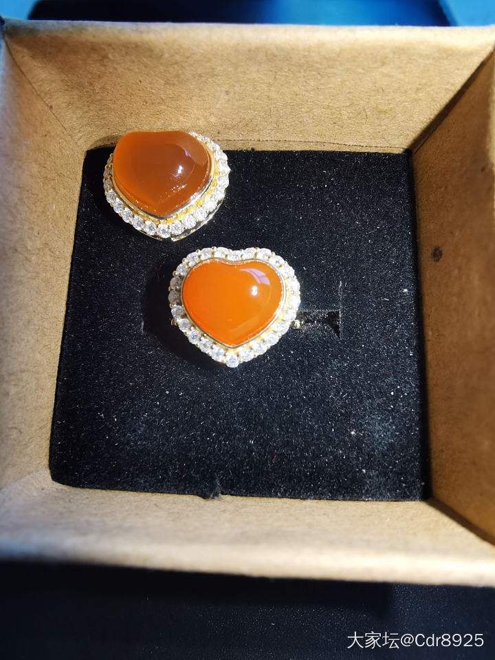 校长家的南红确实不错，不同料效果确实不一样，可惜一眼没有看到，没有配成套。_福利社南红