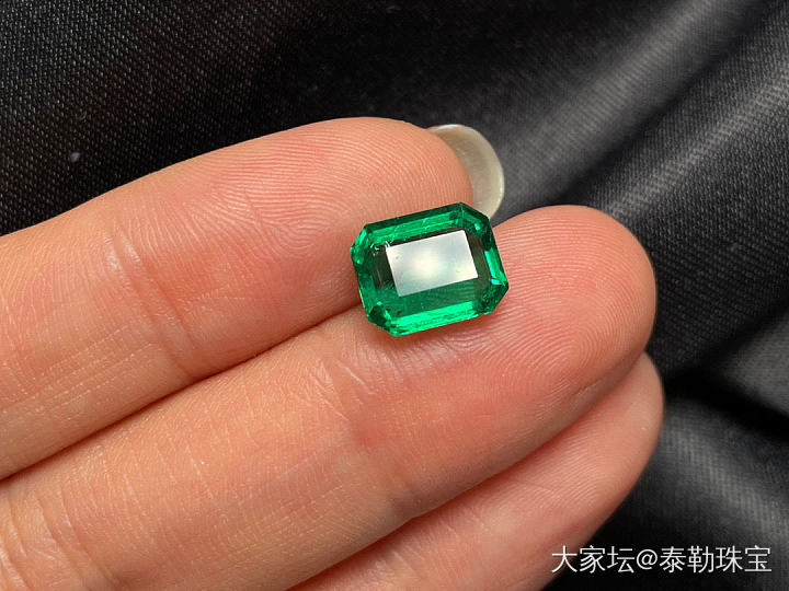 #泰勒彩宝#2.74ct祖母绿裸石精品_祖母绿