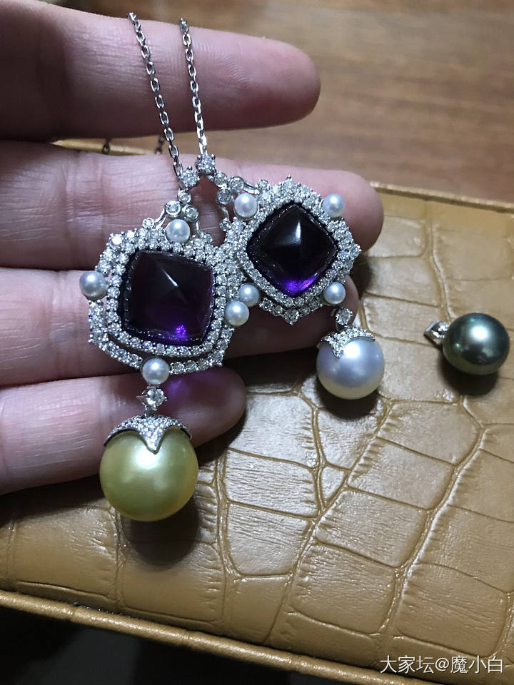 紫水晶金珠吊坠，澳白耳环，翡翠花片耳环，钻石项链_首饰
