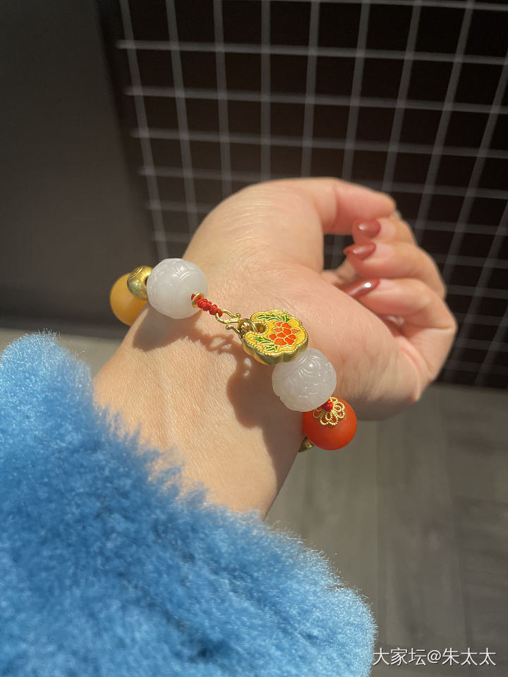 好想看看大家美貌的多宝串 请多多砸图过来吧！！_文玩金玉石多宝翡翠