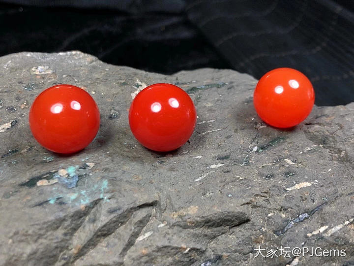 关于为什么喜欢原矿云南保山南红_南红