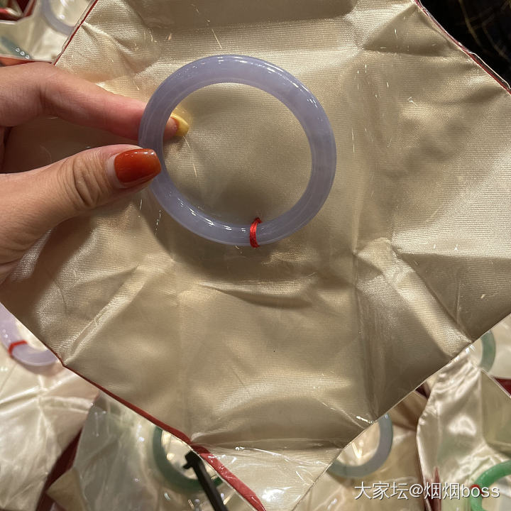 好想买支紫色的玉镯啊！_玉髓玛瑙