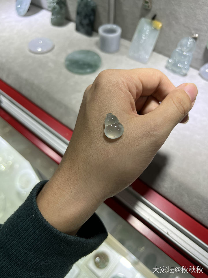 该怎么镶嵌啊  没有想法  个头不小  17的 做戒指还是做挂坠   不过品质还..._翡翠