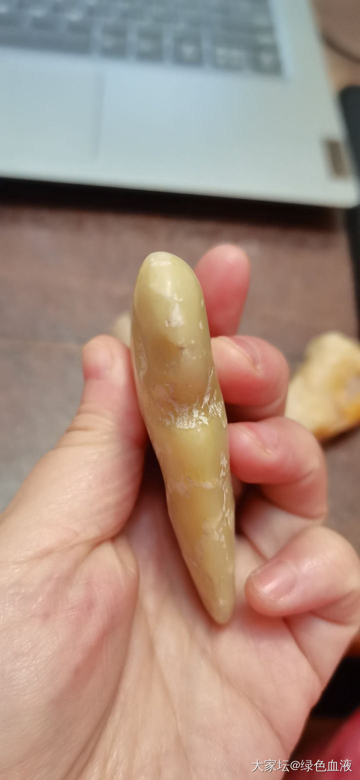 早上没事做，分享下和田玉垃圾货们_和田玉
