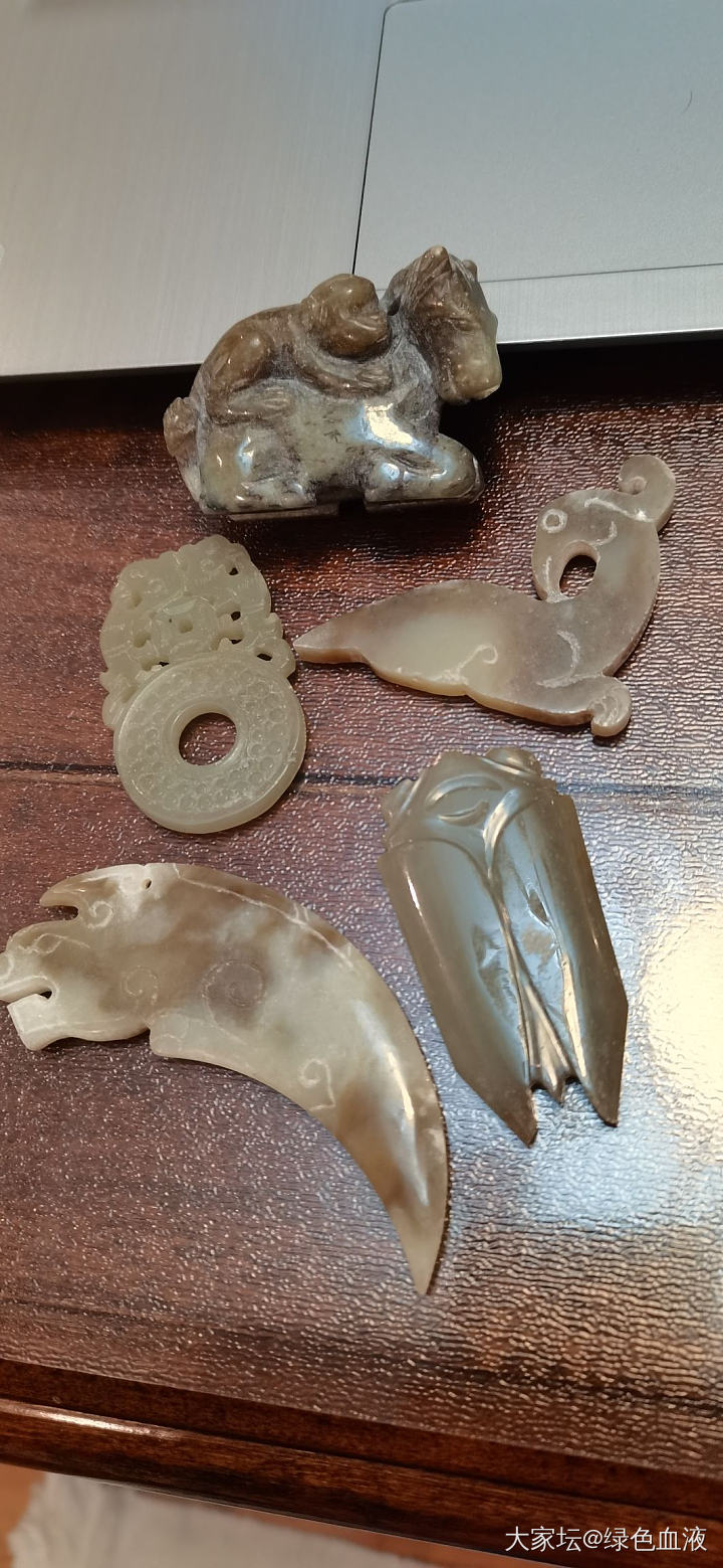 早上没事做，分享下和田玉垃圾货们_和田玉