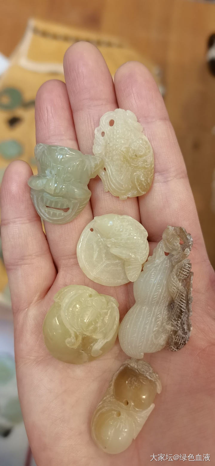 早上没事做，分享下和田玉垃圾货们_和田玉