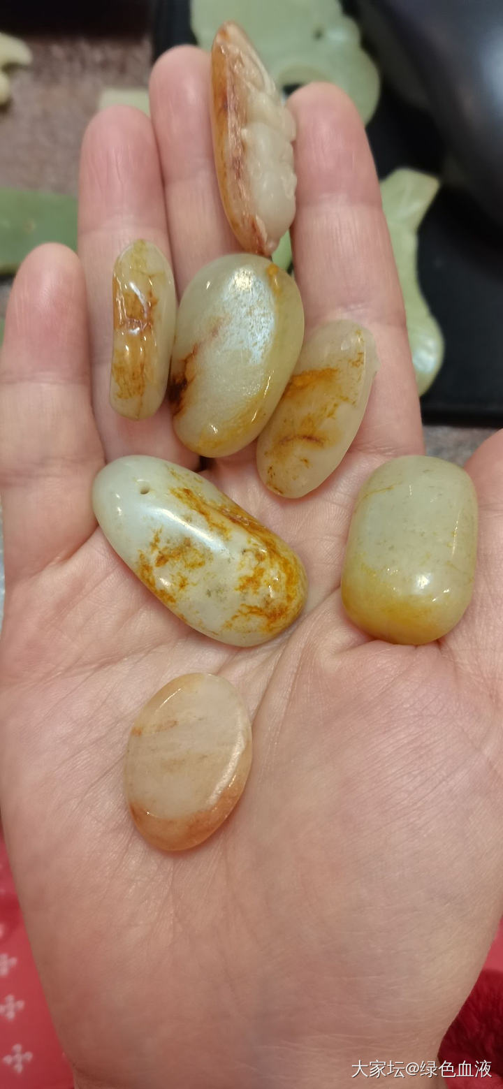 早上没事做，分享下和田玉垃圾货们_和田玉
