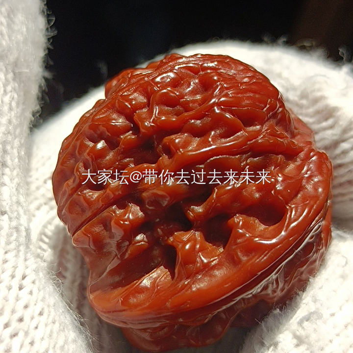 那都不安全，不乱跑，在家盘核桃串啥的也挺好_文玩