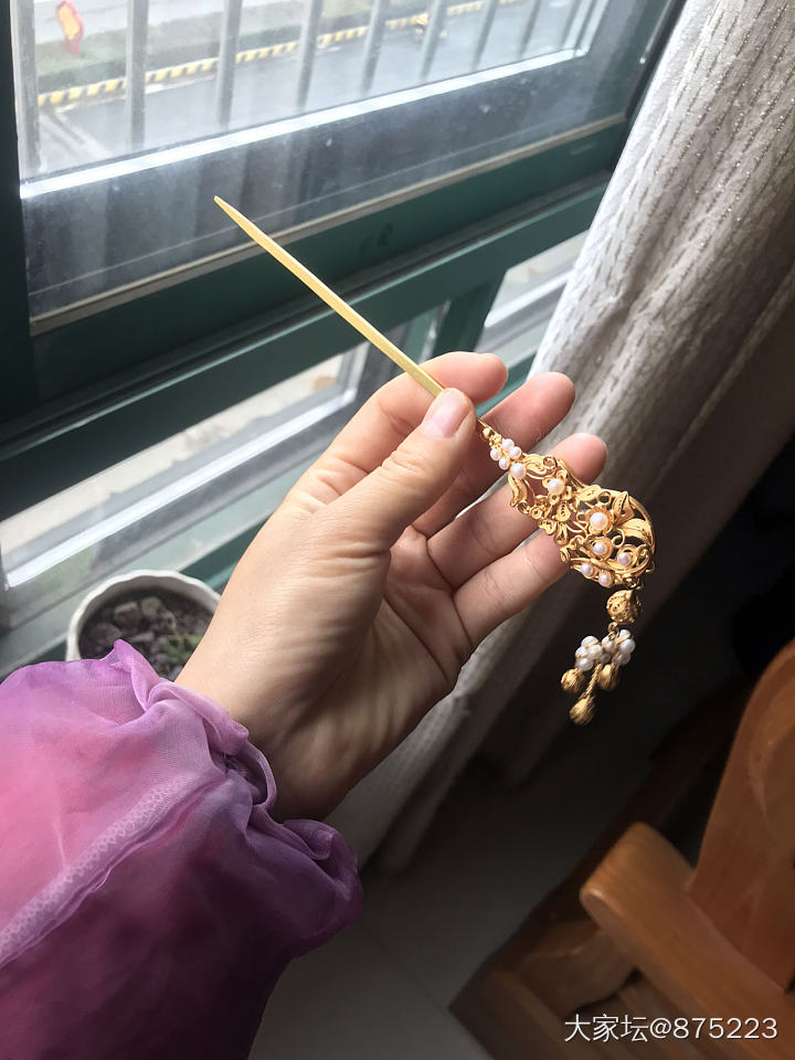 某人送女朋友，我问他有几个，他说只有一个_簪子金