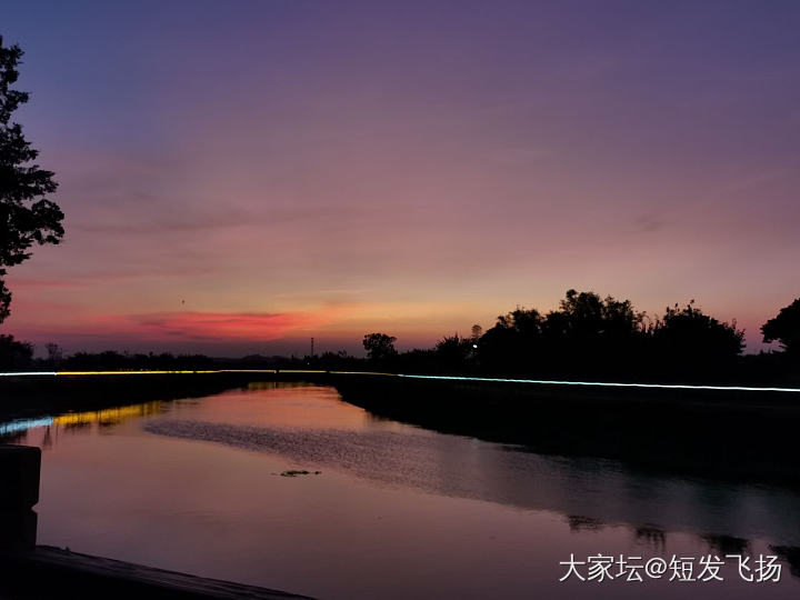 逛街不敢去，河边看看晚霞_景色