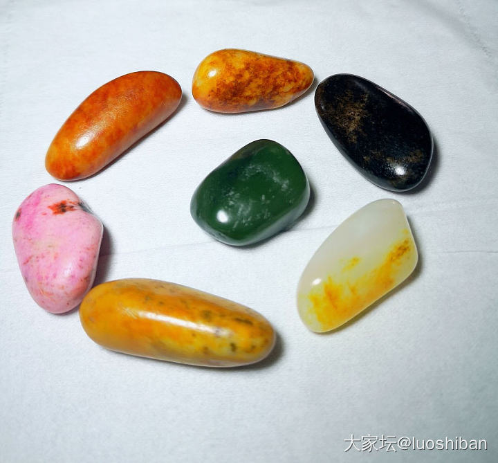 配齐了，打孔不打？_原石和田玉