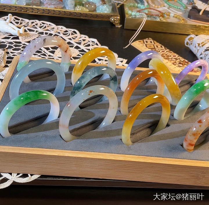 间歇性出坑_翡翠