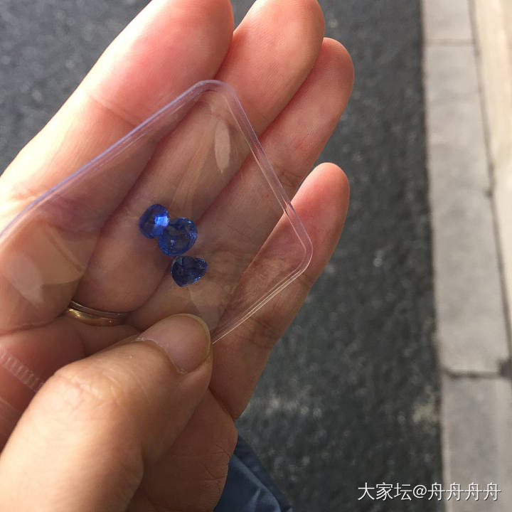 蓝色_蓝宝石