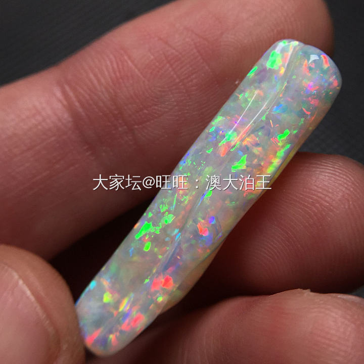 澳洲箭石龙虾须化石天然欧泊宝石_欧泊彩色宝石