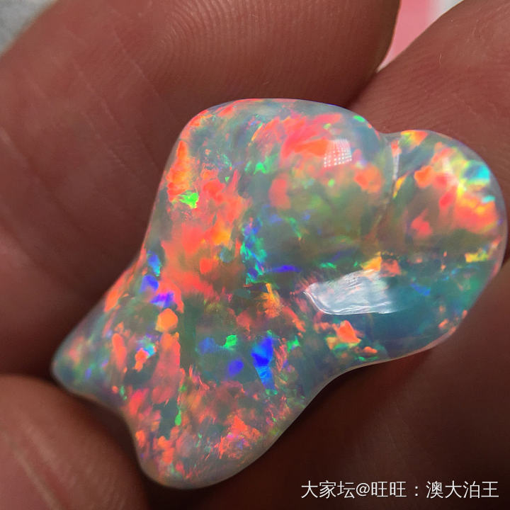 澳洲水晶欧泊 红嘟嘟_欧泊