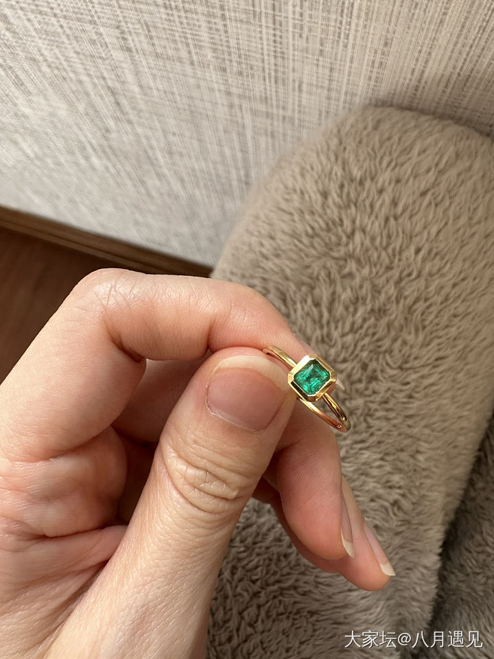 我唯一的一枚祖母绿戒指_戒指祖母绿