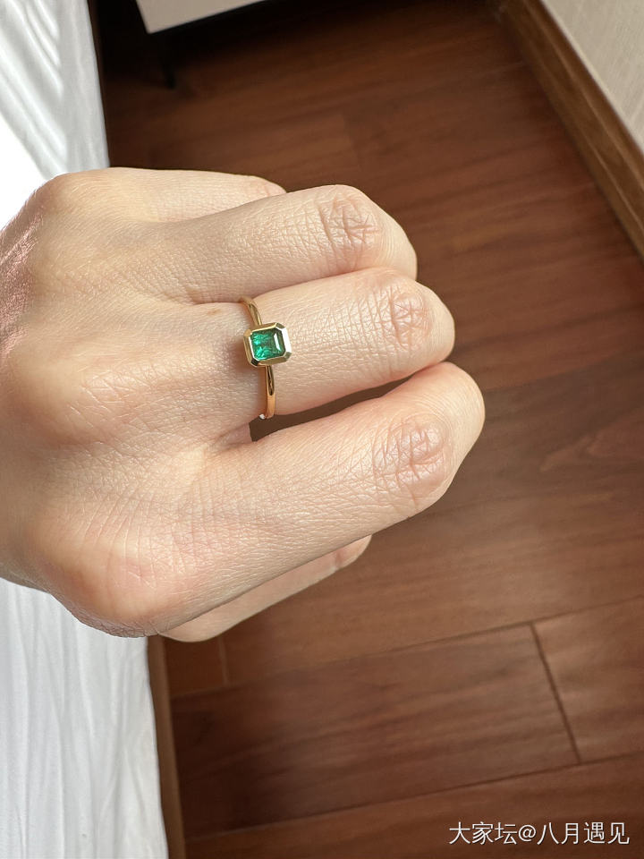 我唯一的一枚祖母绿戒指_戒指祖母绿
