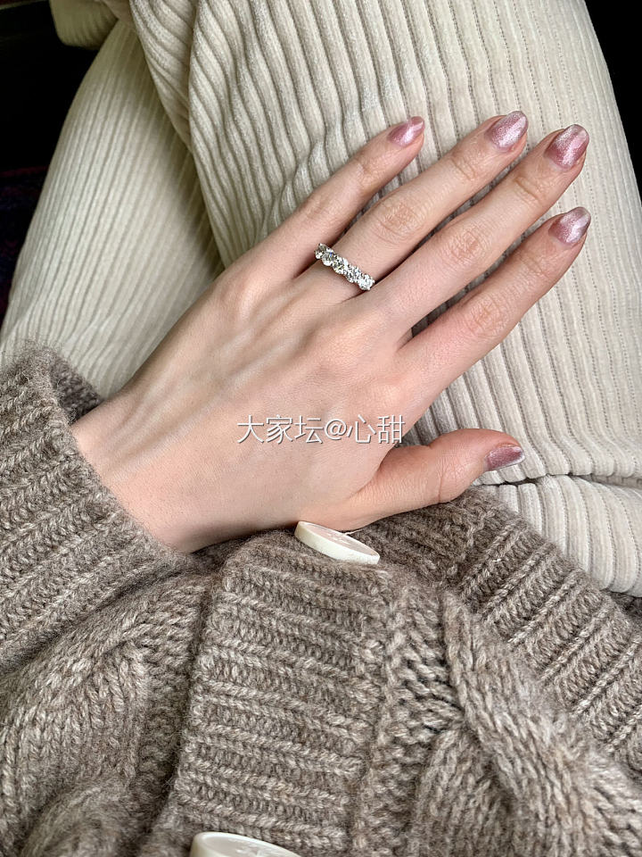拜年啦💍愿大家和钻石一样：_戒指钻石