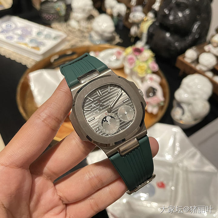 表不换那就使劲换表带🥹_手表