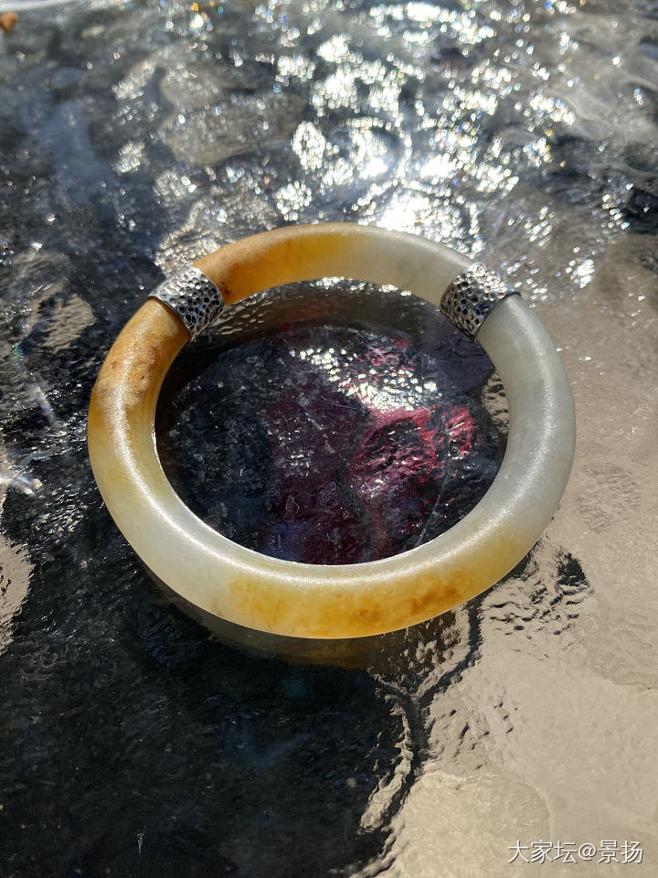 带着蜜糖逛园子_古董首饰玉石手镯