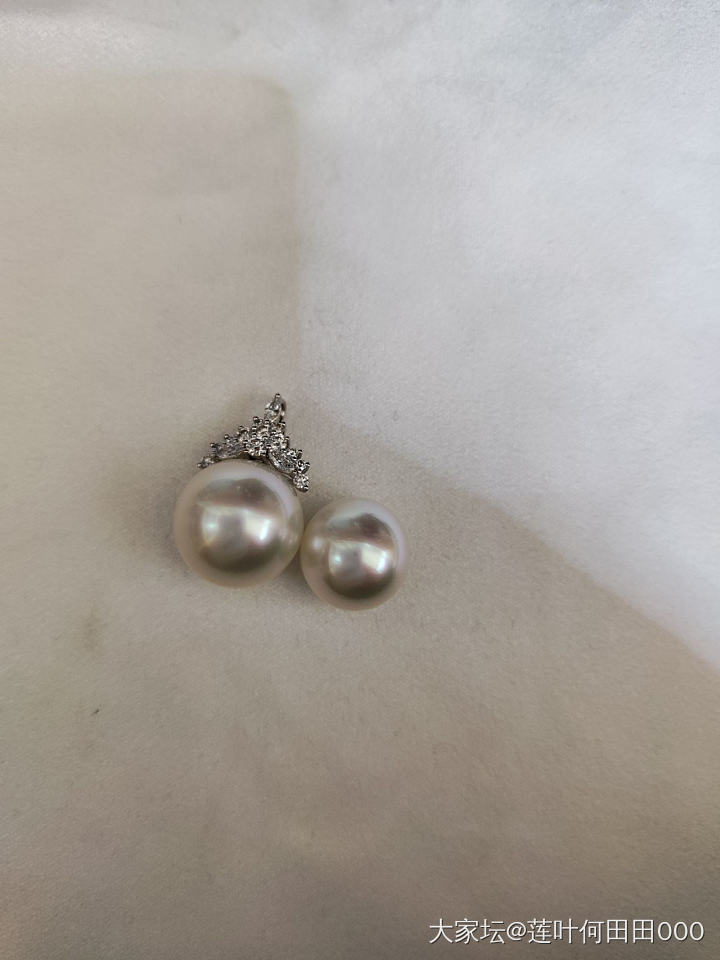 有颗裸珠，还没有镶嵌，基本无暇，亲们觉得哪种款式比较好_求款式珍珠