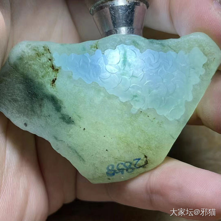 这个翡翠原石能买吗？_翡翠原石