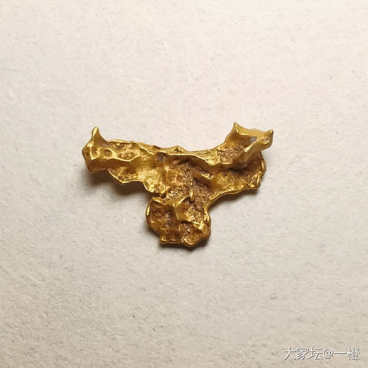 金鹏展翅·自然金_金矿物标本