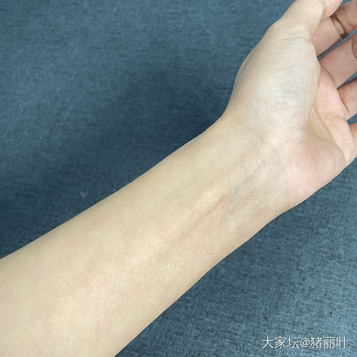 请晒出你们的左手_琥珀蜜蜡和田玉