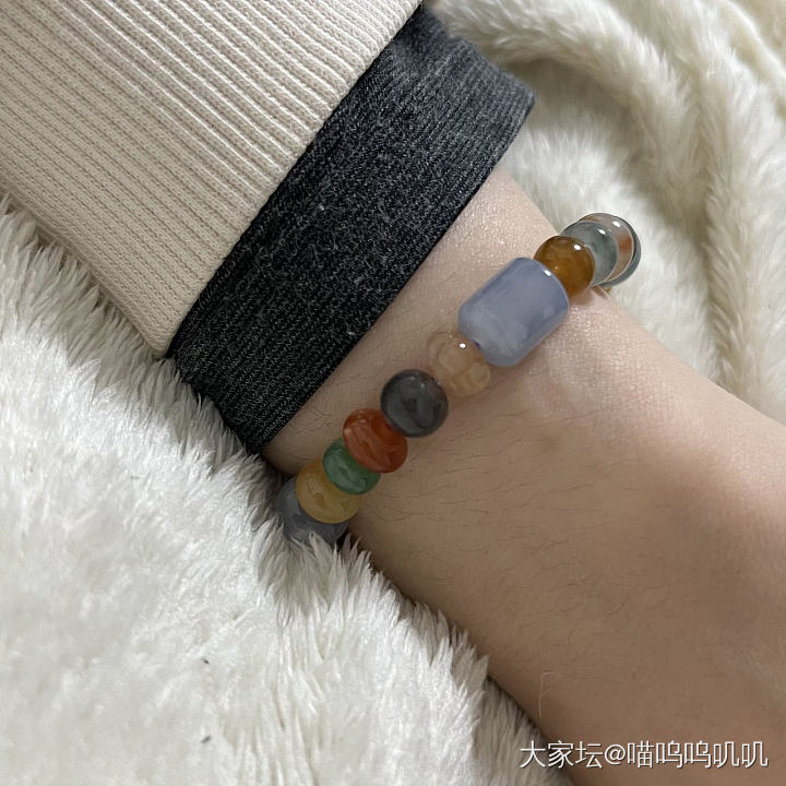 请晒出你们的左手_琥珀蜜蜡和田玉