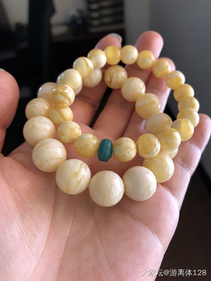 给这个小可爱建个对比贴_珠串琥珀蜜蜡
