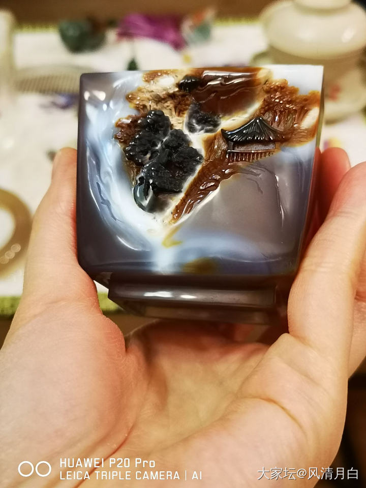 特色白皮雕刻玛瑙_雕刻玉髓玛瑙