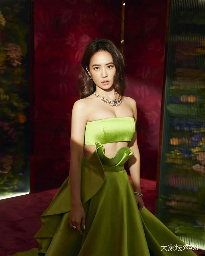 宝格丽这几套高级珠宝太美了。_首饰奢侈品