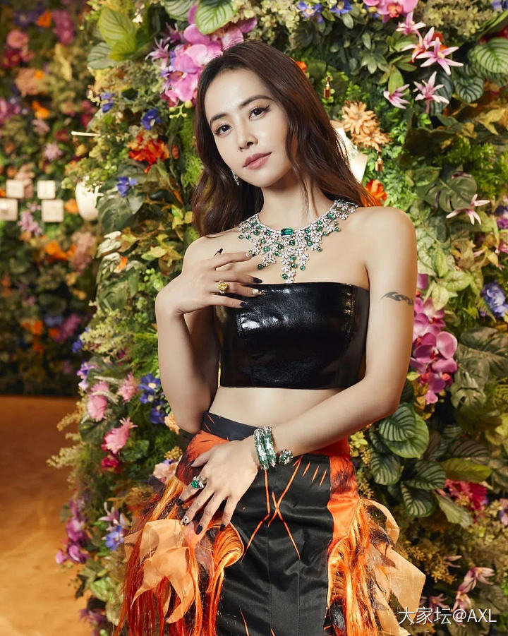 宝格丽这几套高级珠宝太美了。_首饰奢侈品