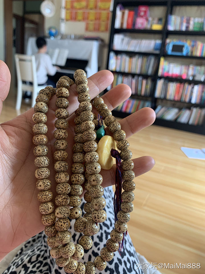 金价狂飙，换坑玩_菩提子银