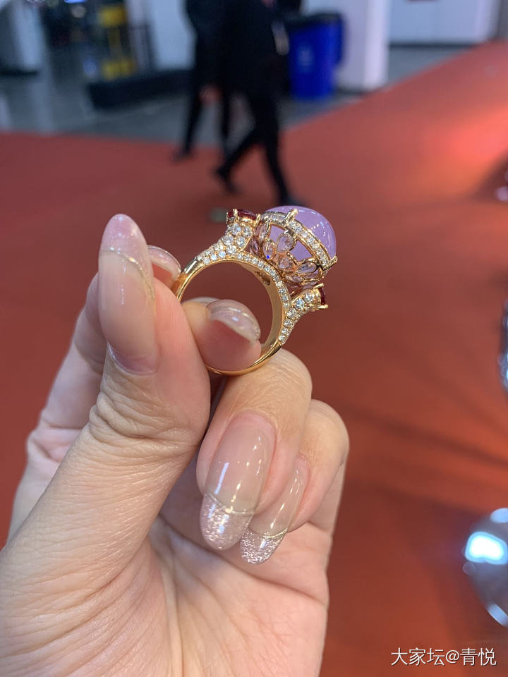 逛了一下午珠宝展，只看了一个厅_展会翡翠