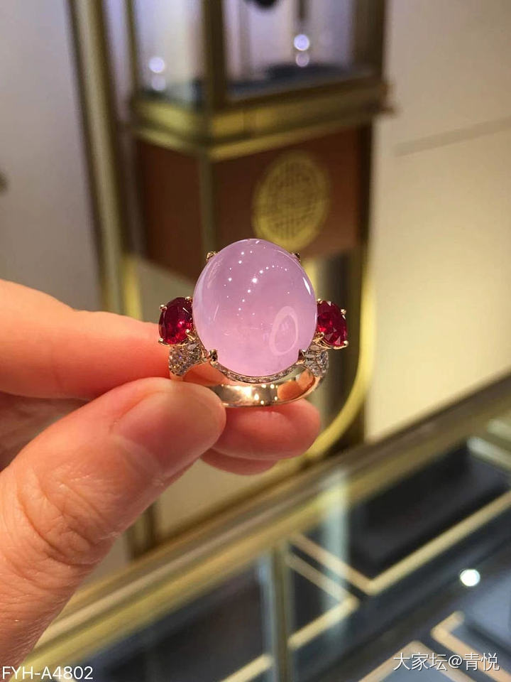 逛了一下午珠宝展，只看了一个厅_展会翡翠
