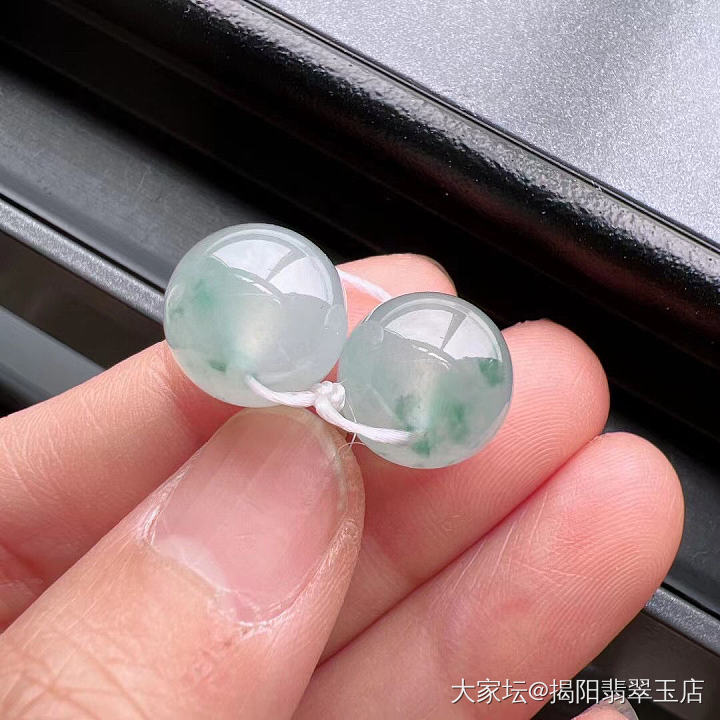 美美的_翡翠